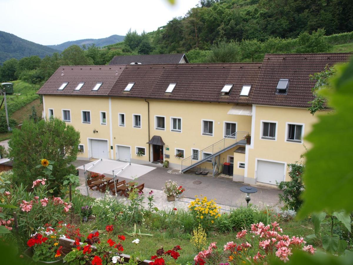 Weinbau Weidenauer Apartment Wosendorf in der Wachau Exterior photo